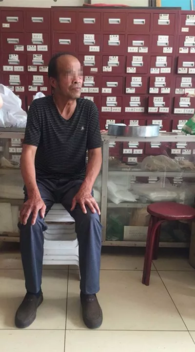 腿热腿痛24年，你会怎么治呢